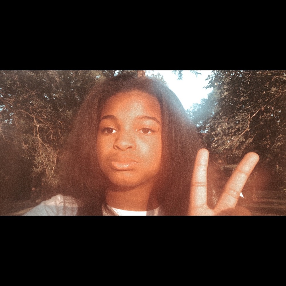 Meet your Posher, Destiny